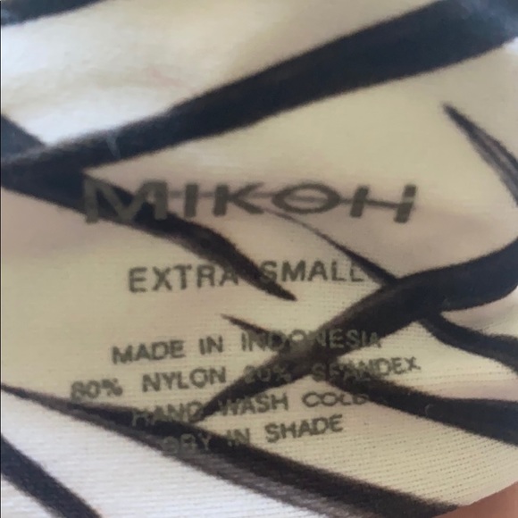 NWOT MIKOH Monaco top - Picture 5 of 6